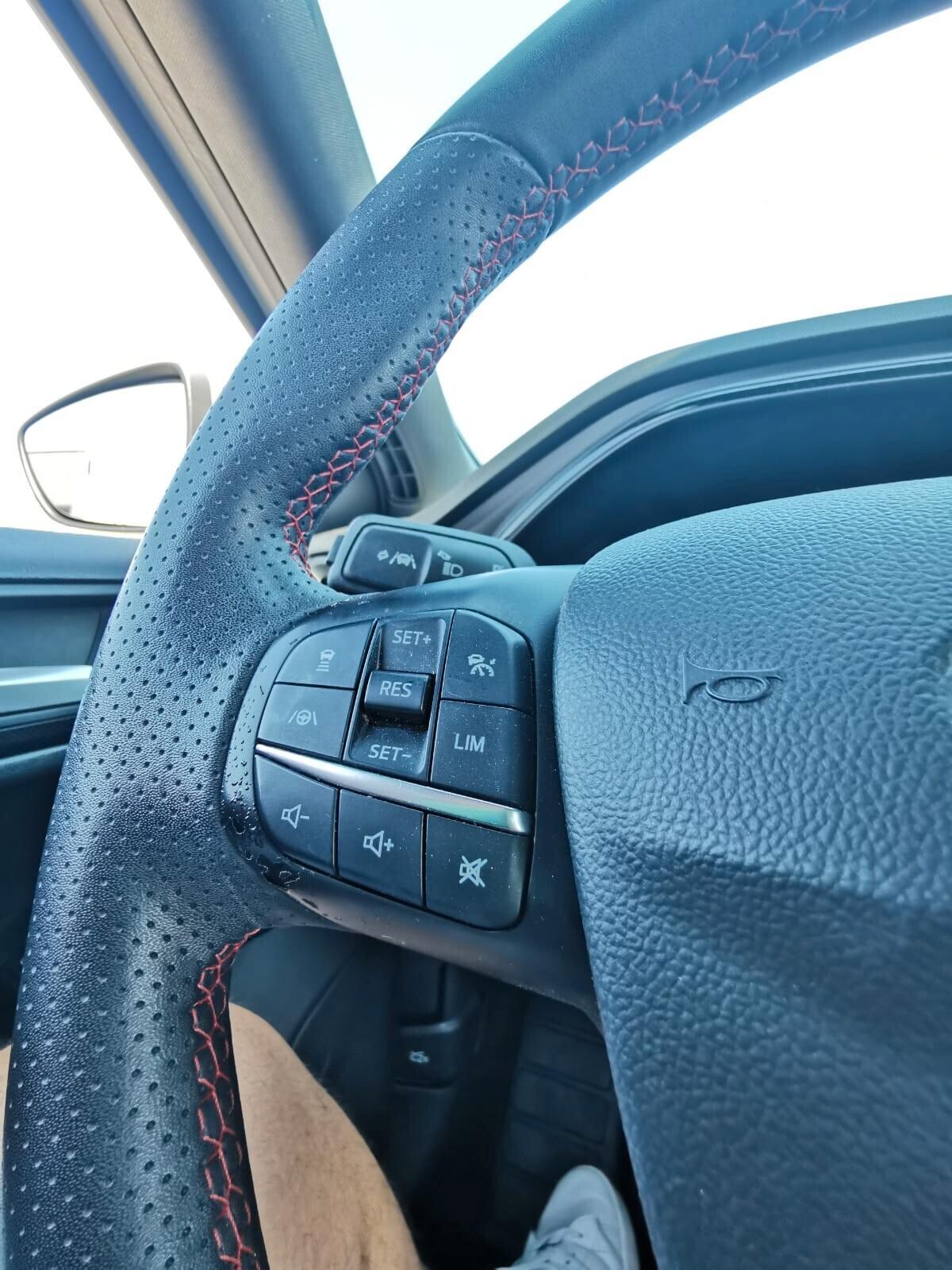 Ford Focus 1.5 EcoBlue 120 CV aut. SW ST-Line