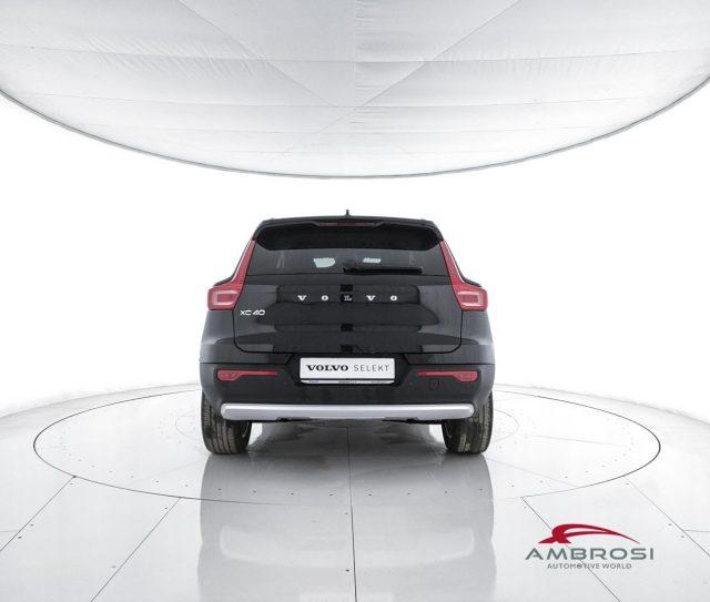 VOLVO XC40 T3 Momentum