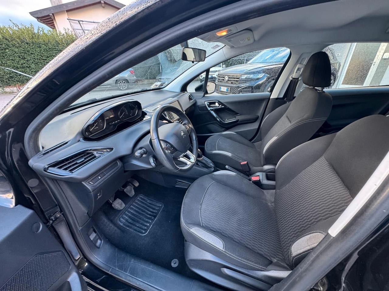 Peugeot 208 PureTech 82 5 porte Active