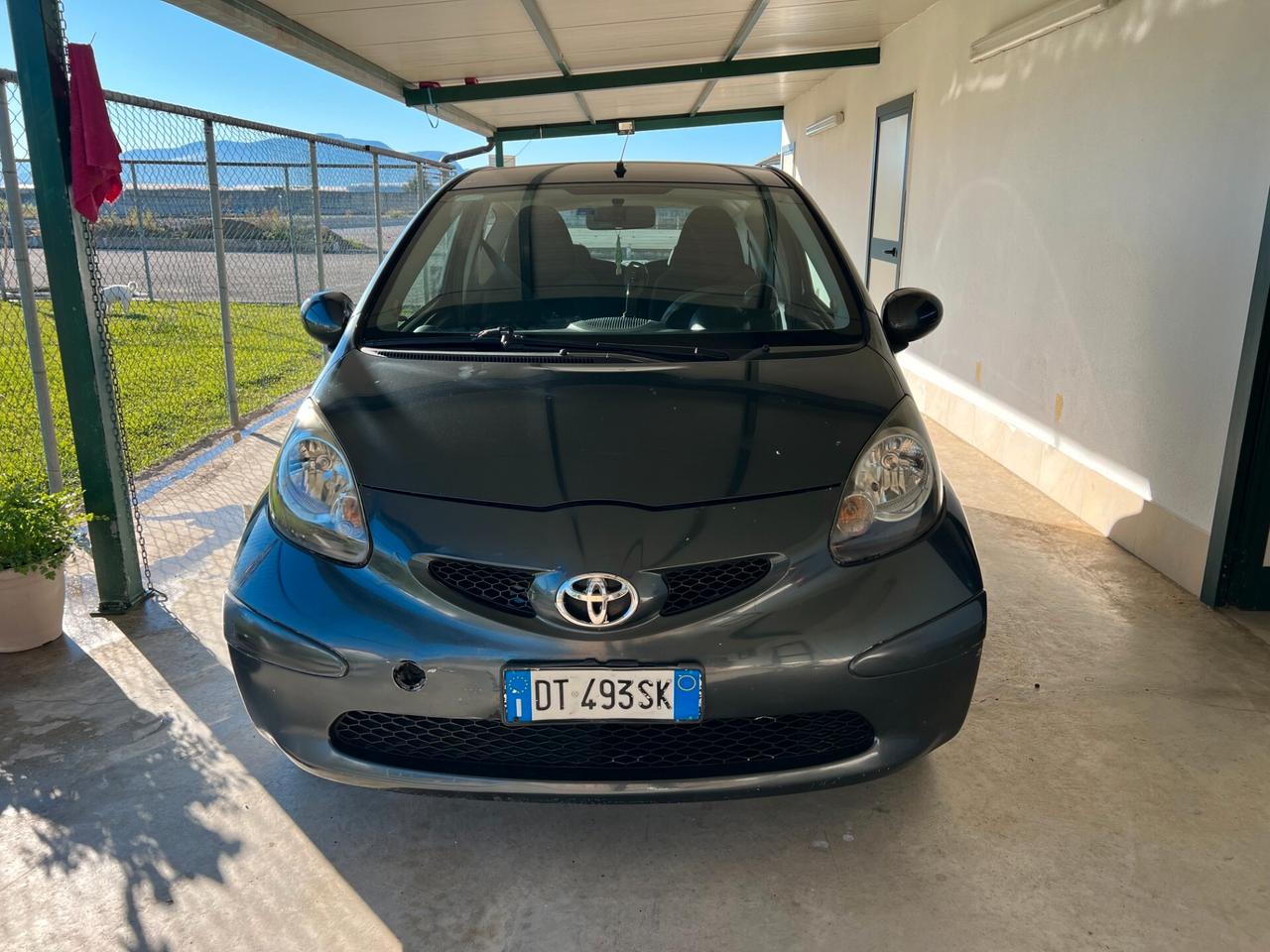 Toyota Aygo 1.0 12V VVT-i 3 porte Sol