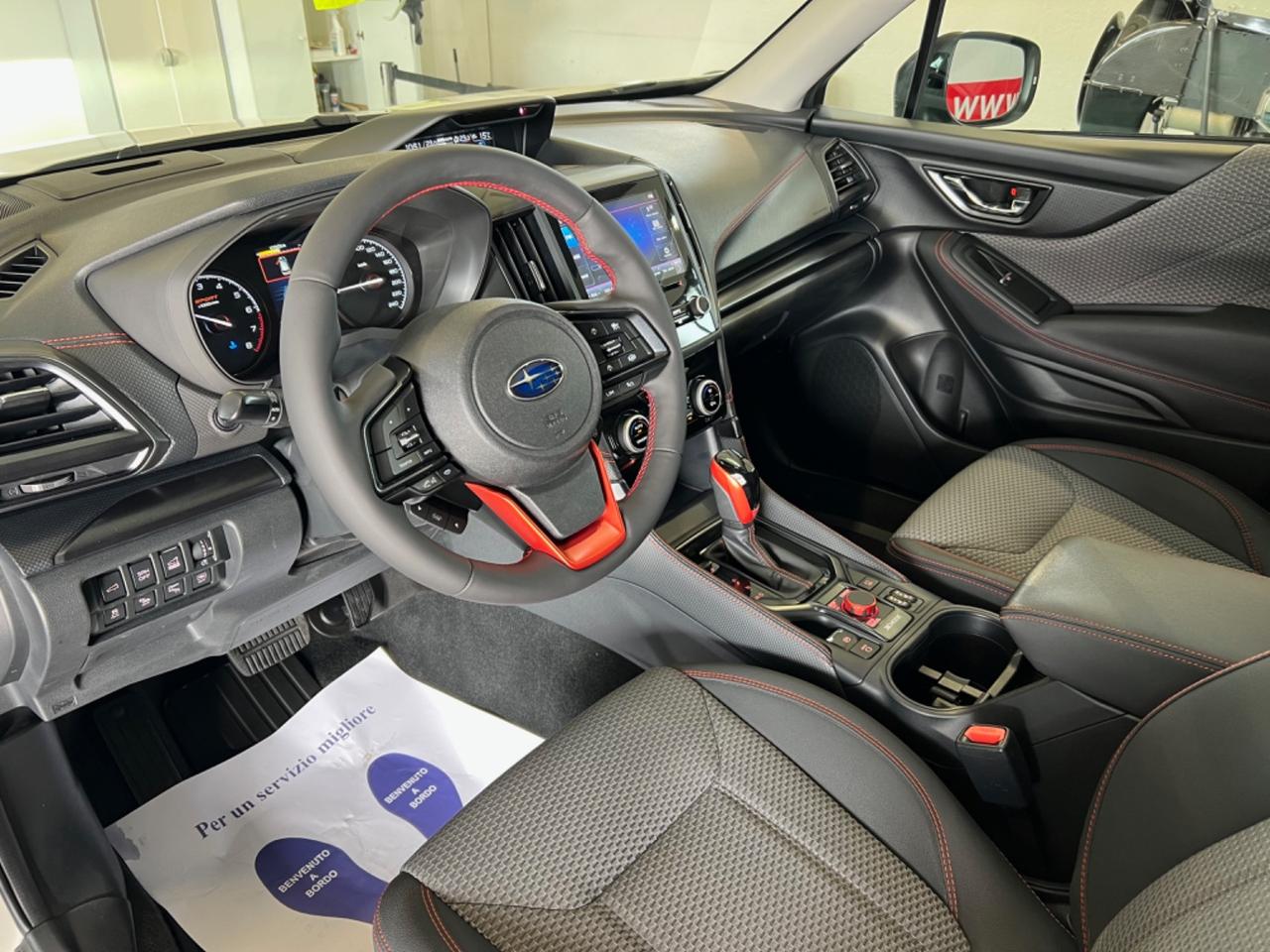 Subaru Forester 2.0 e-Boxer MHEV CVT Lineartronic 4dventure