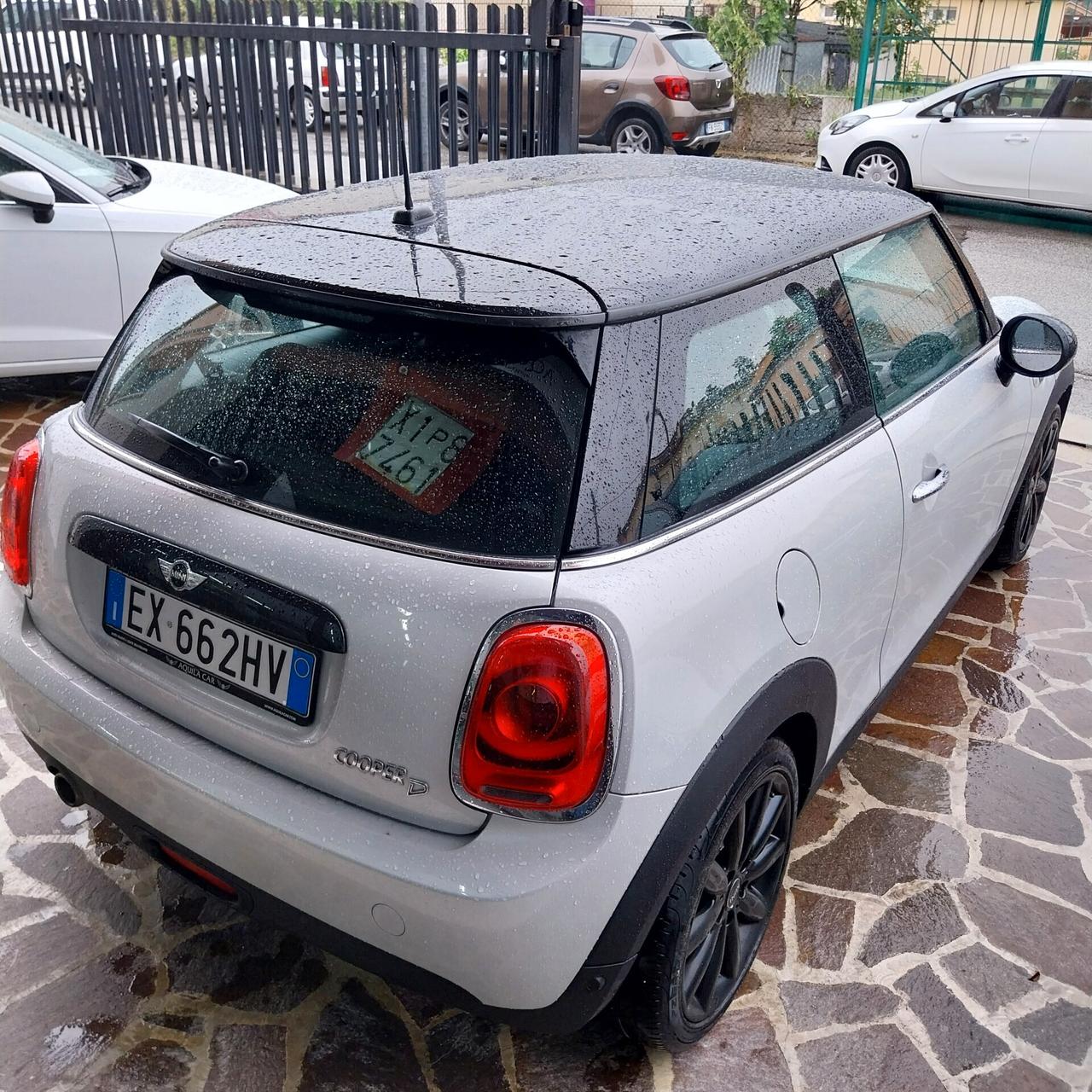 Mini Cooper D Coupe Mini 1.5 Cooper D 3 porte