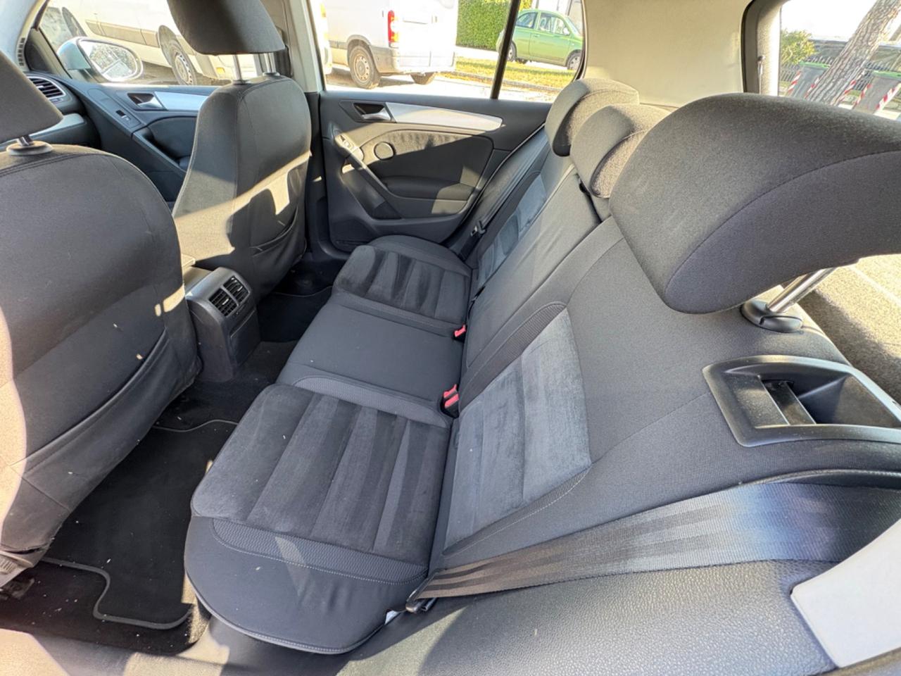 Volkswagen Golf 1.6 5p. GPL 2010