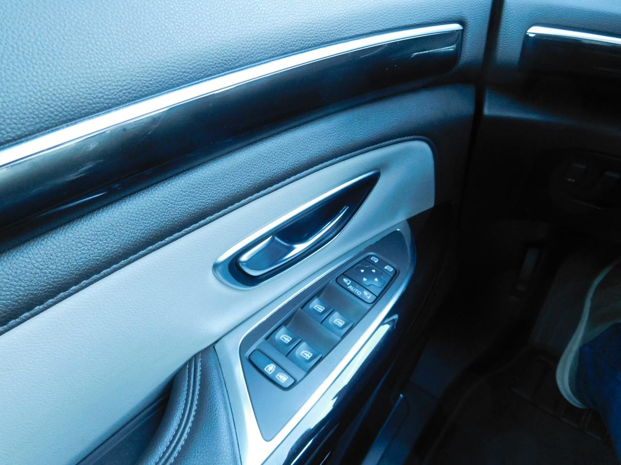 Renault Espace dCi 160CV EDC Energy Executive 4Control