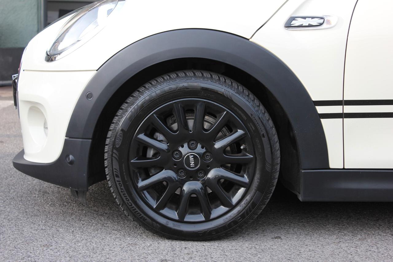 Mini Cooper Steptronic Cabrio 1.5 136CV Pelle Navi PDC