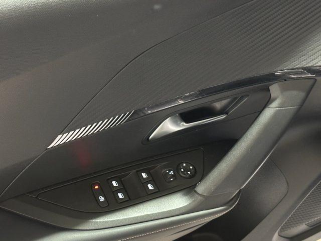 PEUGEOT 2008 PureTech 130 S&S EAT8 Allure