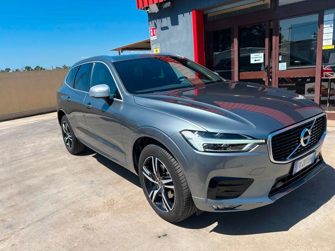 Volvo XC60 D4 AWD R-design * PREZZO REALE oppure €379 mese