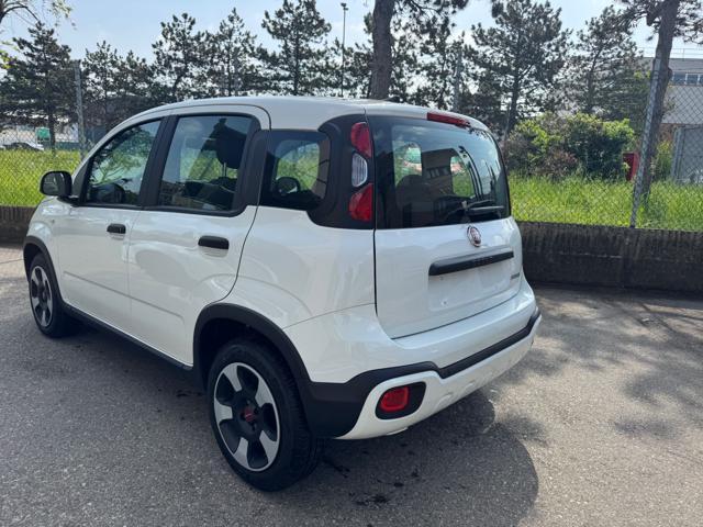 FIAT Panda 1.0 FireFly Hybrid City Cross KM.0 PRONTA CONSEGNA