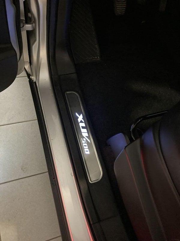 Mahindra XUV500 XUV500 2.2 16V FWD W8