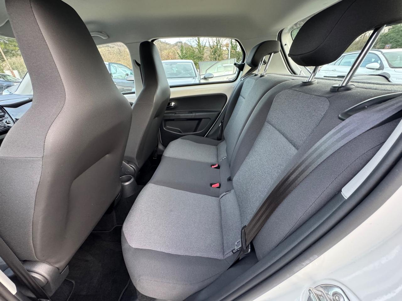 Volkswagen up! 1.0 5p. eco move 70Cv BMT