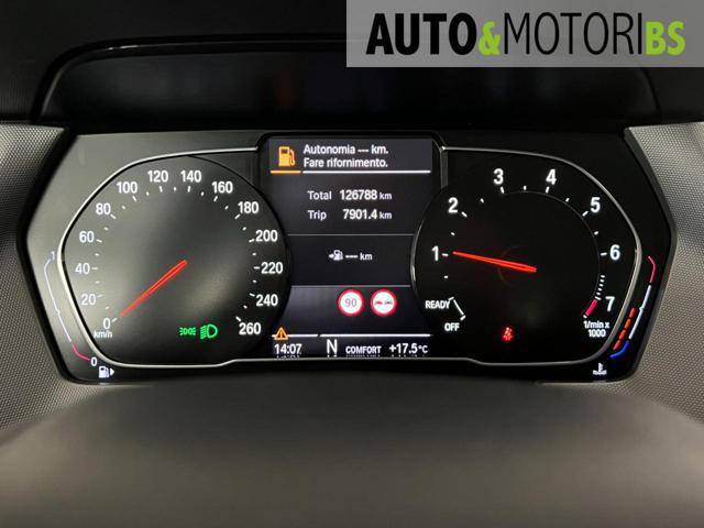 BMW 118 i 5p. Advantage *BOOKSERVICE*