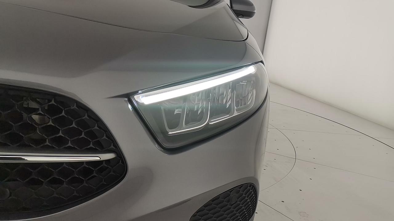 Mercedes-Benz Classe A - W177 2023 - A 200 d Progressive Advanced auto