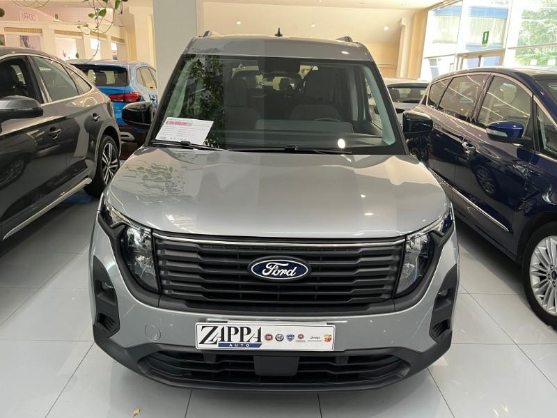 FORD Tourneo Courier 1.0 EcoBoost Titanium