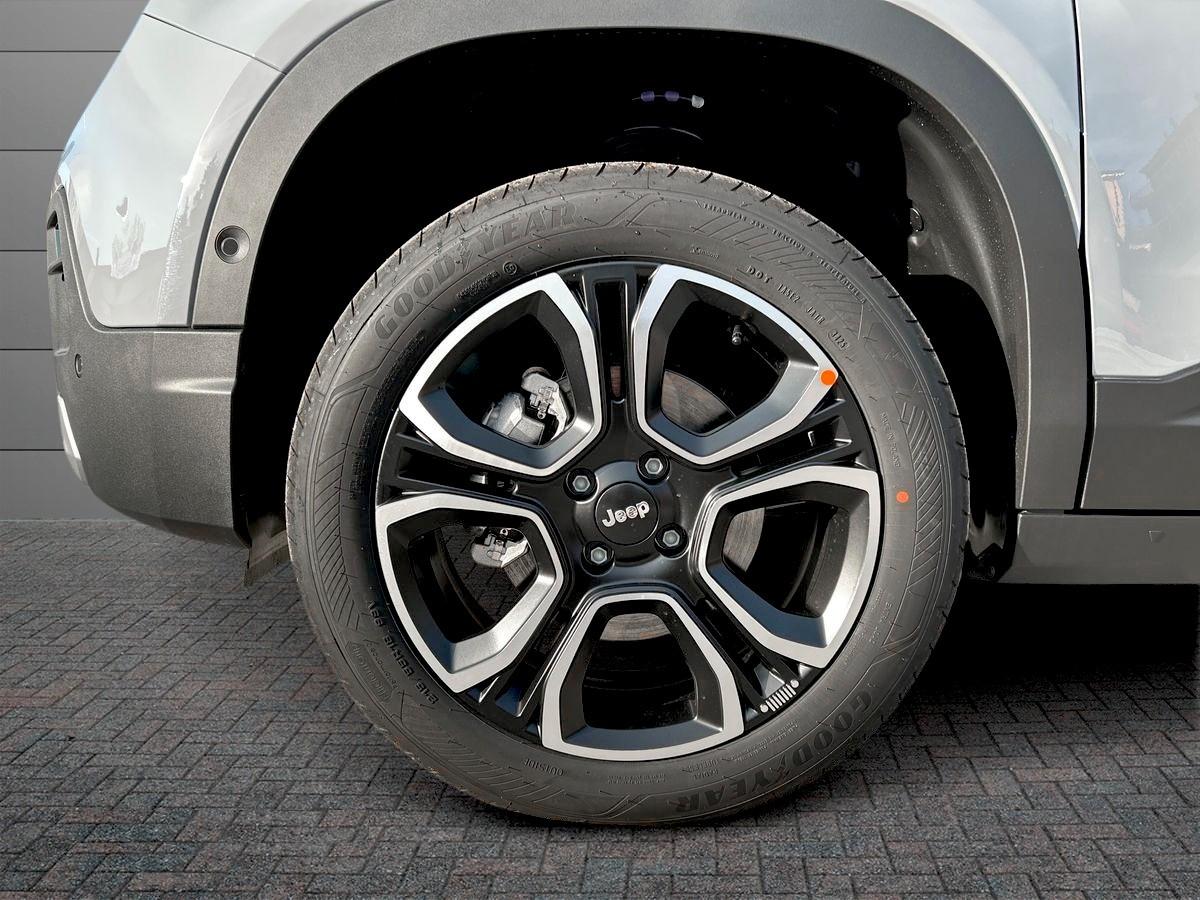 JEEP Avenger E-Hybrid Avenger Summit 1.2 110cv Dct Mhev