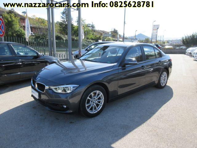 BMW 318 d Business Advantage aut. NAVIGATORE/FARI LED