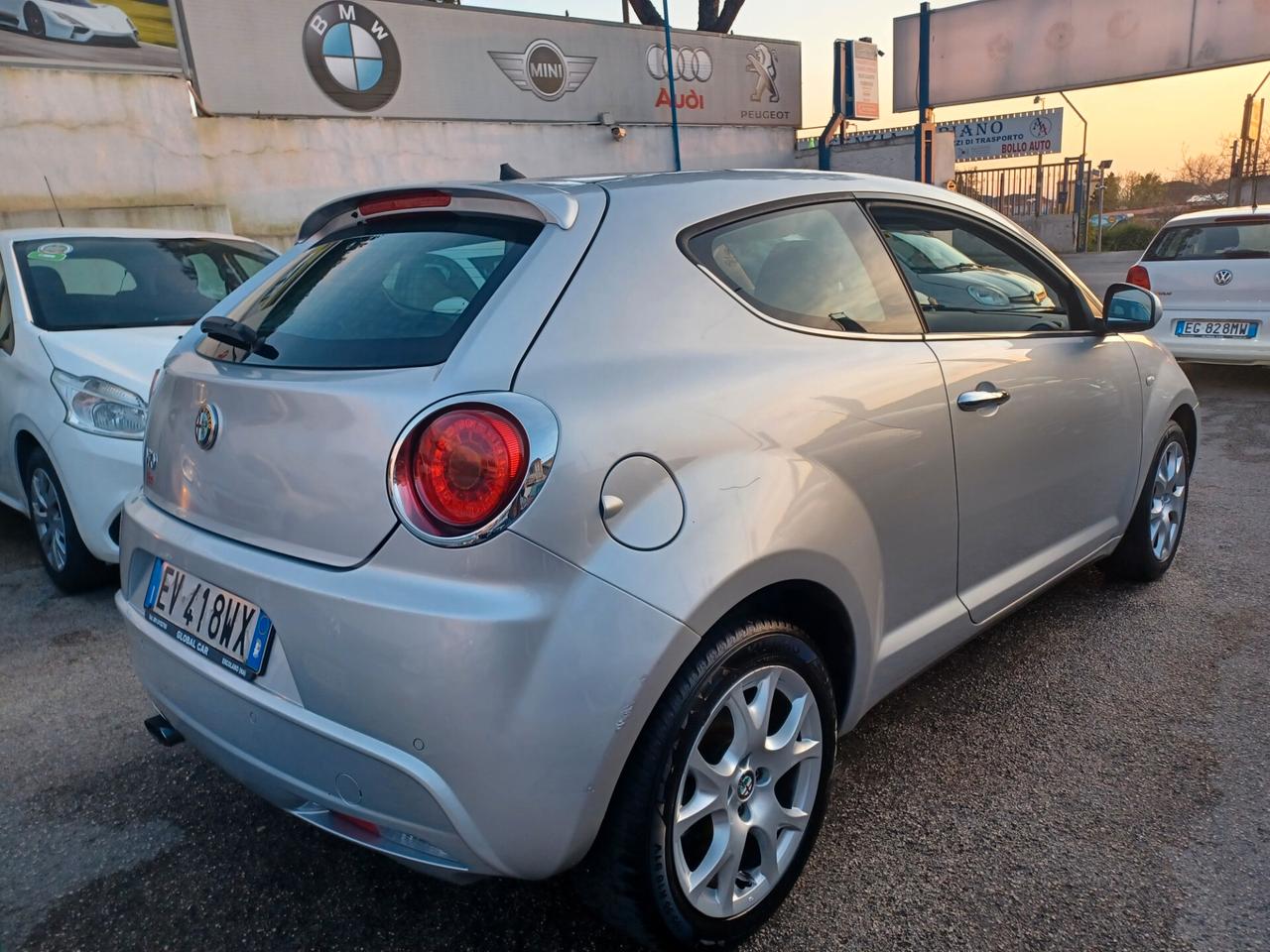 Alfa Romeo MiTo 1.3 JTDm DISTINCTIVE 2014