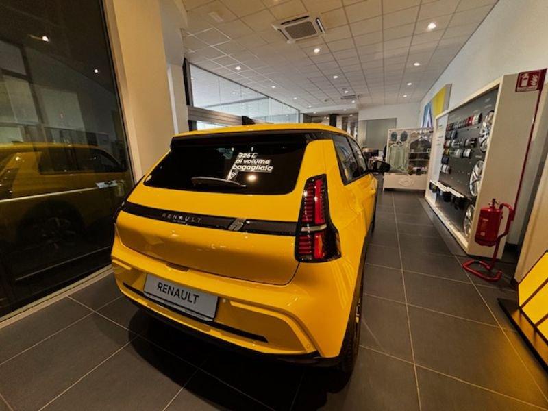 Renault 5 E-Tech Electric 40 KWH techno 120 cv urban range