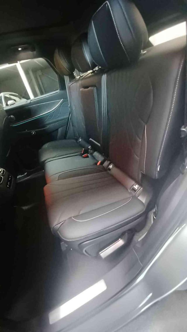 JAECOO 8 SHS-P PHEV 1.5TGDI AWD DHT3 EXCLUSIVE