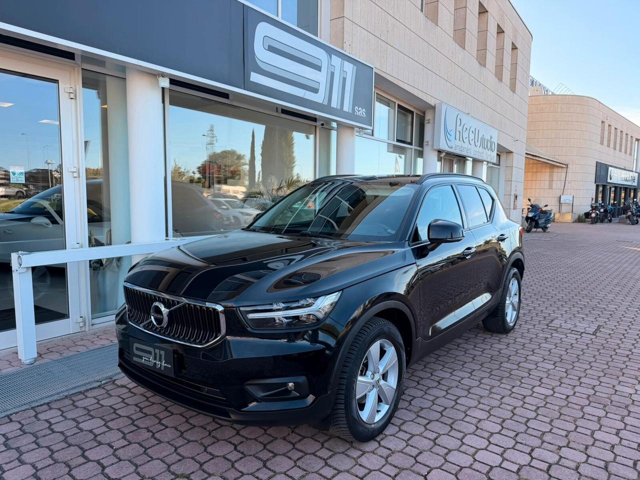 Volvo XC40 D3 Momentum Core