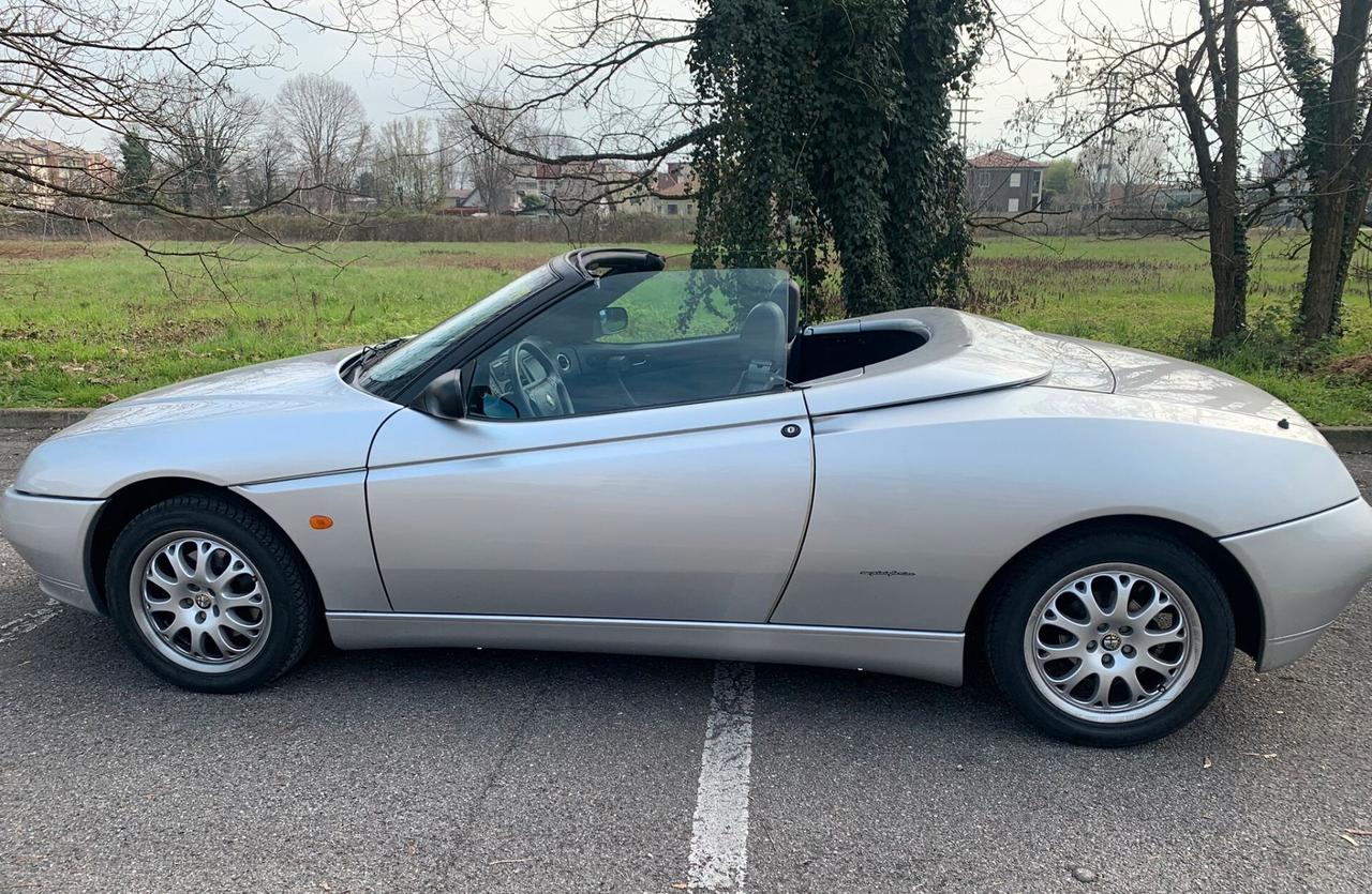 Alfa Romeo GTV 2.0i 16V Twin Spark cat