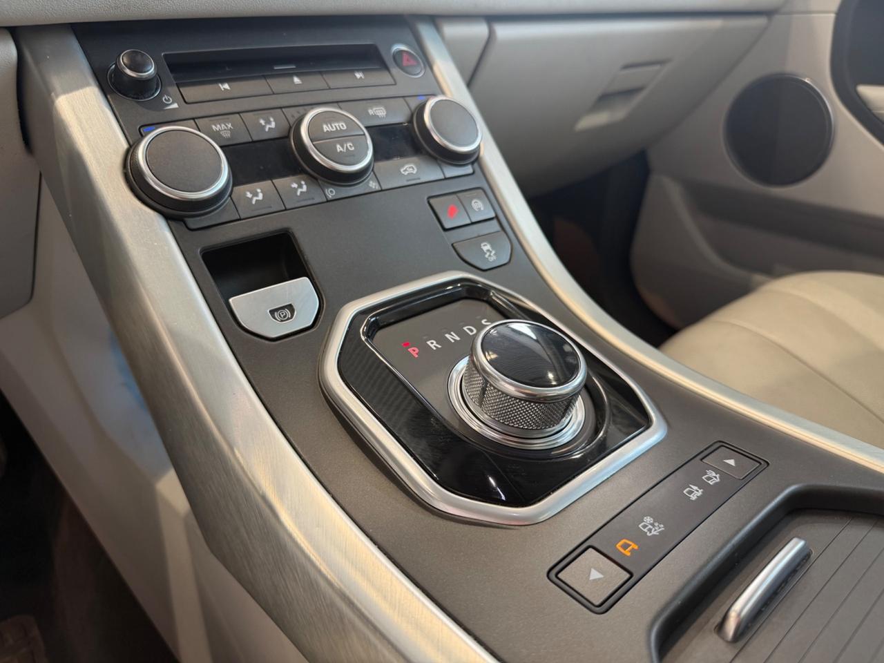 Land Rover Range Evoque 2.2 TD4 5p. Dynamic
