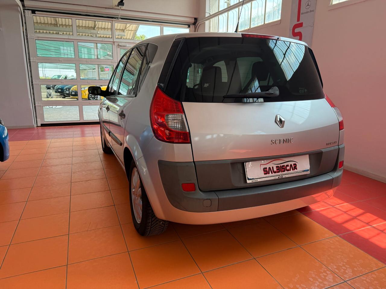 Renault Scenic Scénic 1.9 dCi/130CV Conquest
