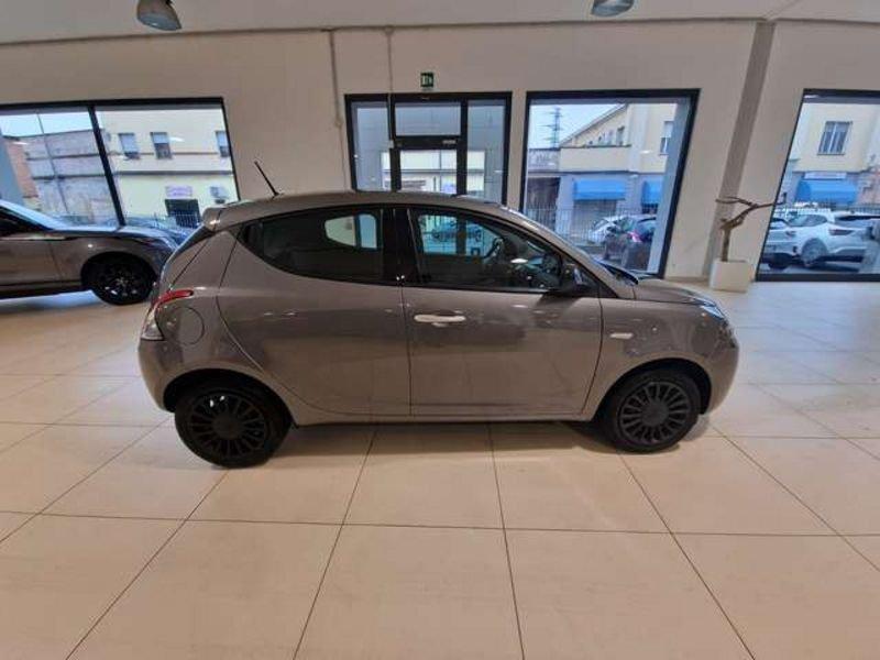 Lancia Ypsilon III 2021 1.0 firefly hybrid Silver s