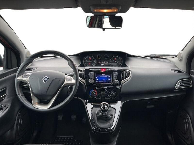 Lancia Ypsilon III 2015 1.0 hybrid Gold s&s 70cv