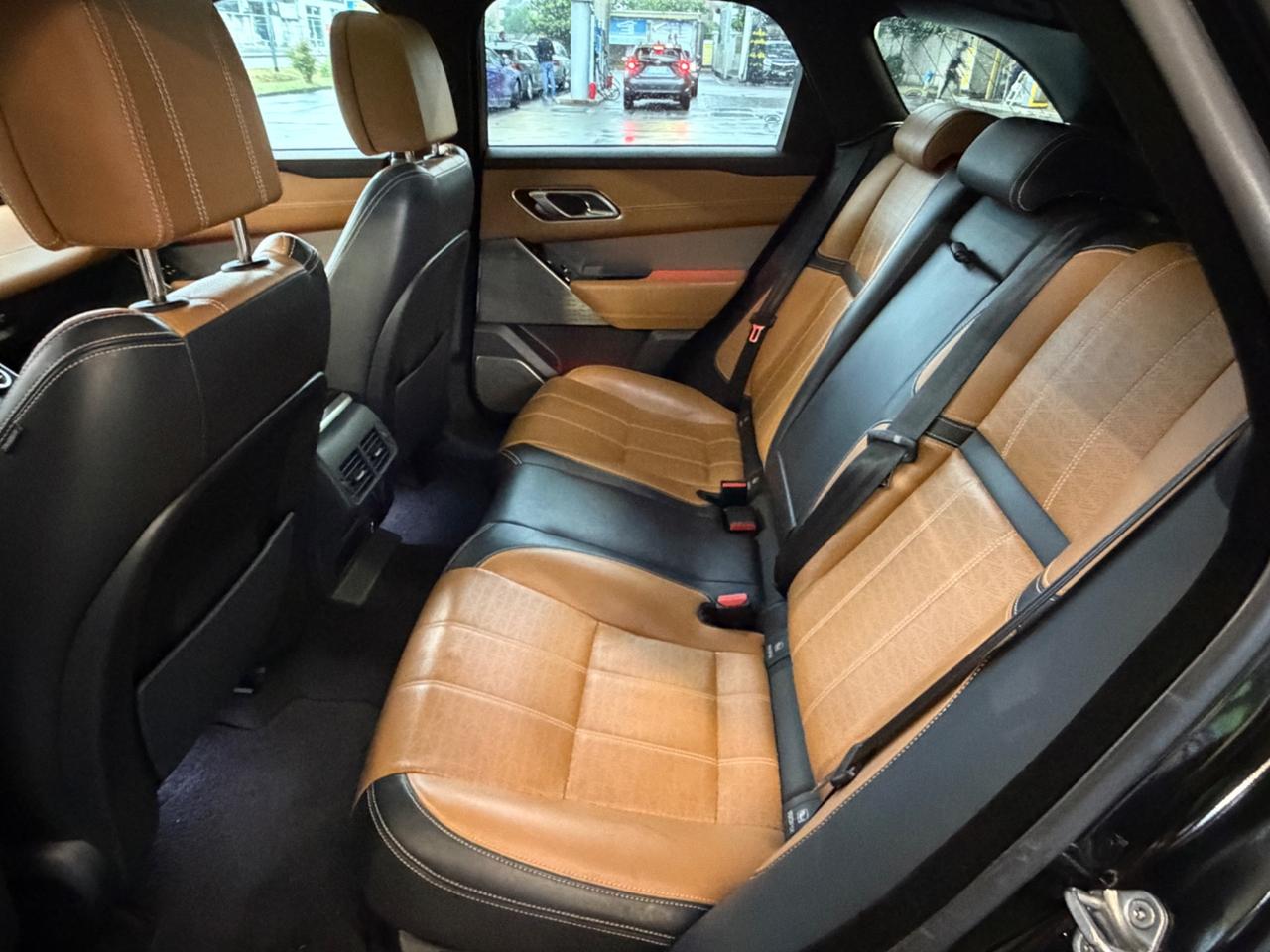 Land Rover Range Velar 3.0D l6 300 CV R-Dynamic HSE