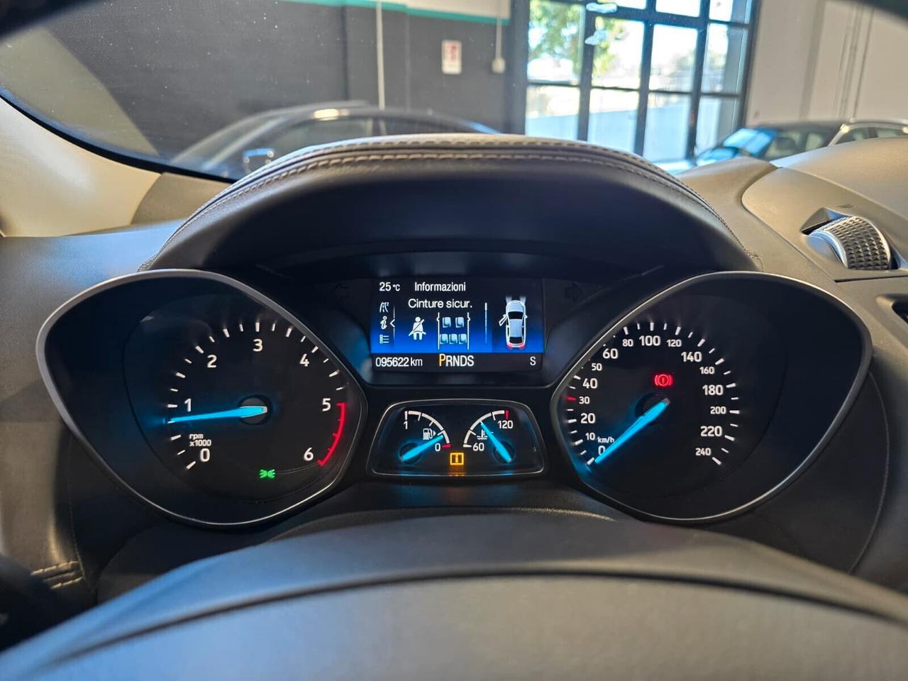 Ford Kuga 2.0 TDCI 150 CV S&S 4WD Powershift Vignale CAM/SONY/BI-XENO