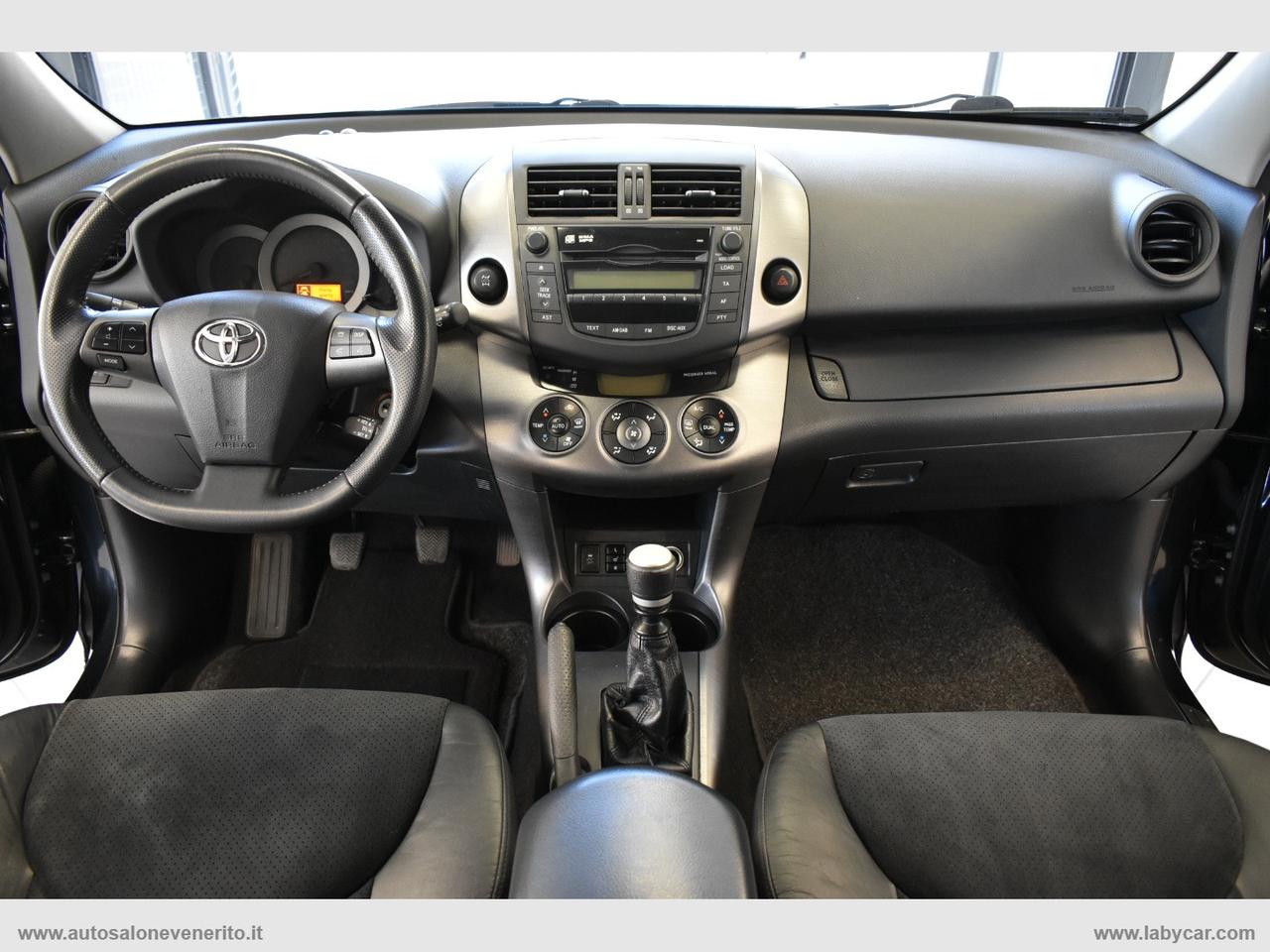 TOYOTA RAV4 Crossover 2.2 D-4D 150 CV Exclusive