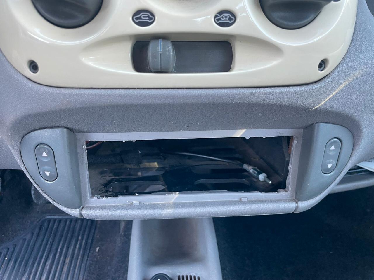 Fiat 600 1.1 50th Anniversary