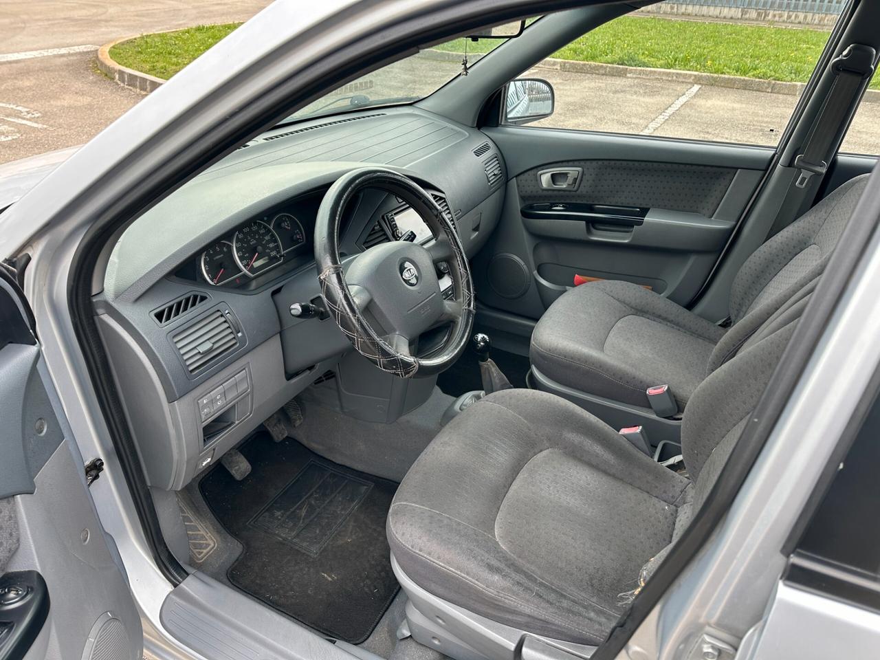 Kia Carens 2.0 16V CRDi VGT Class