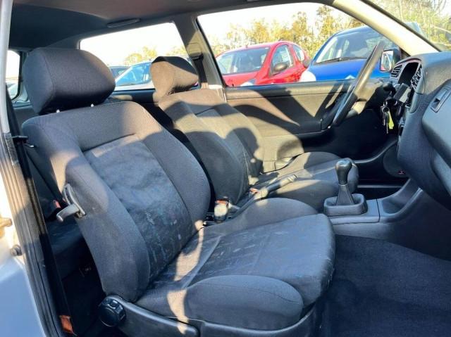 Volkswagen Golf 1.9 tdi GT Special 3p