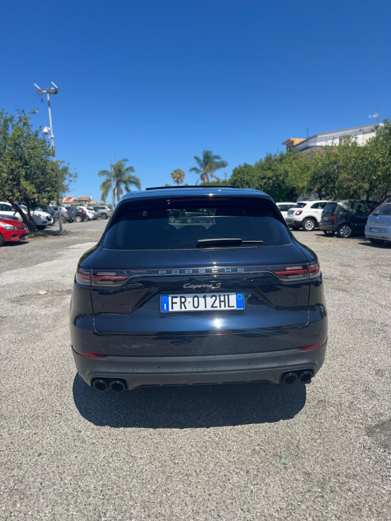 Porsche Cayenne S 2.9 V6 441cv