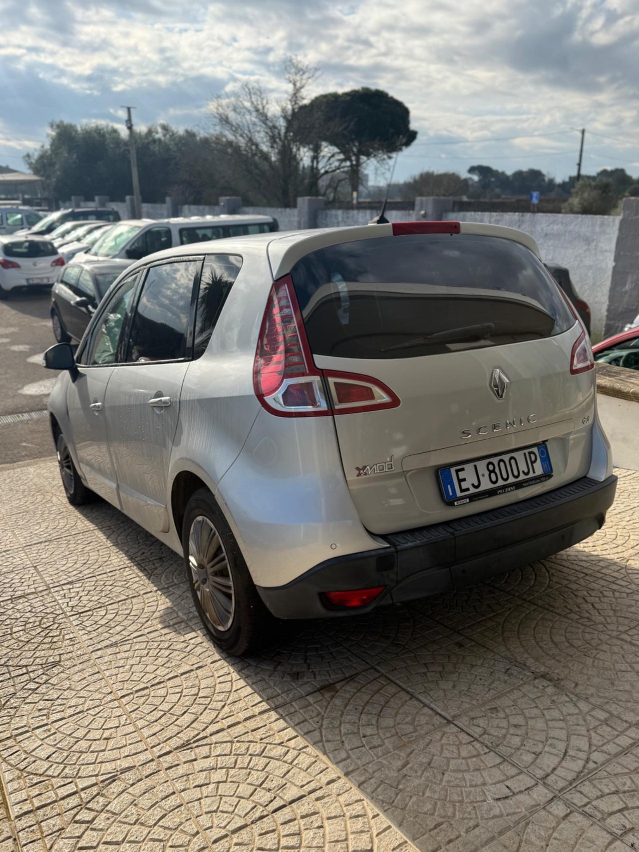 Renault Scenic X-Mod 1.6 dCi 130cv FULL