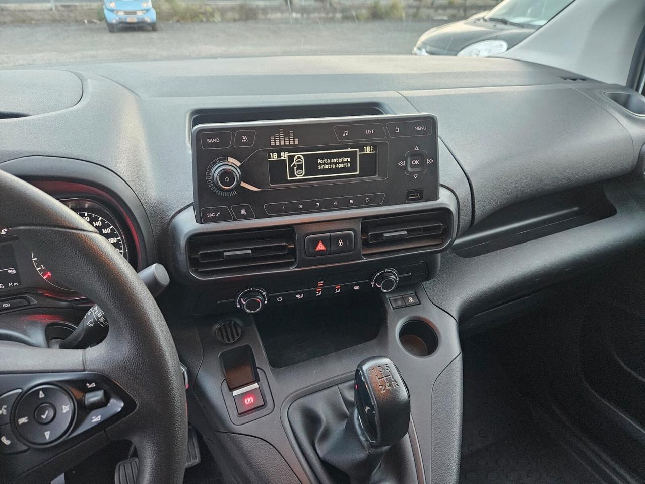 Opel Combo Cargo 1.5 Diesel - 3 POSTI -