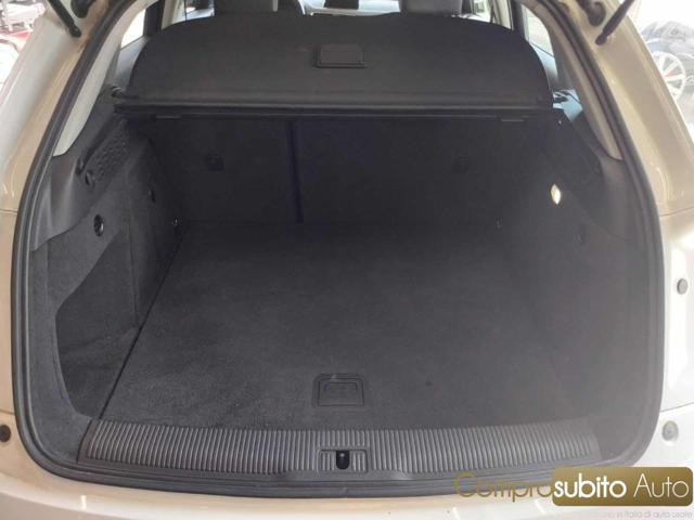 AUDI Q3 2.0 TDI 120 CV (Garanzia 12 Mesi)