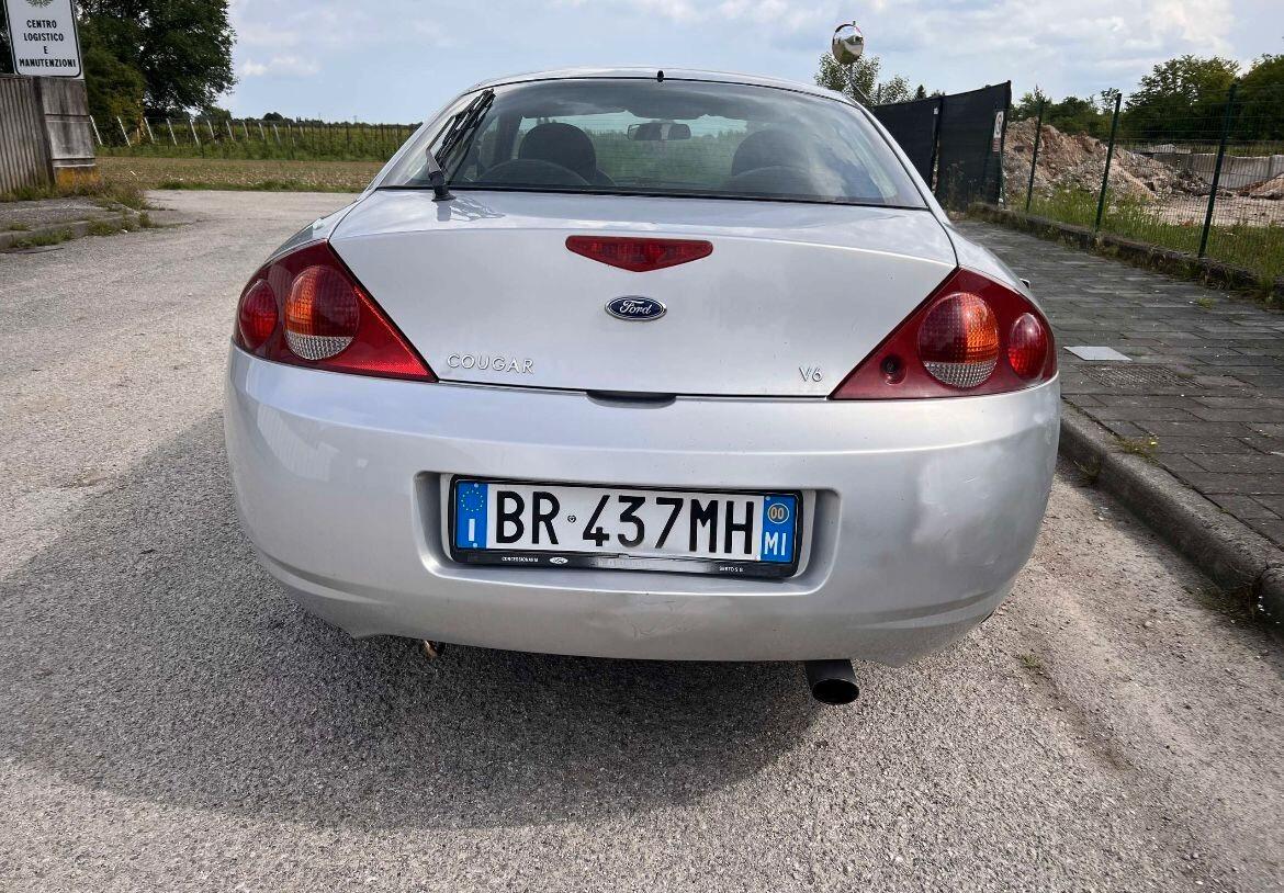 Ford Cougar 2.5i V6 24V cat