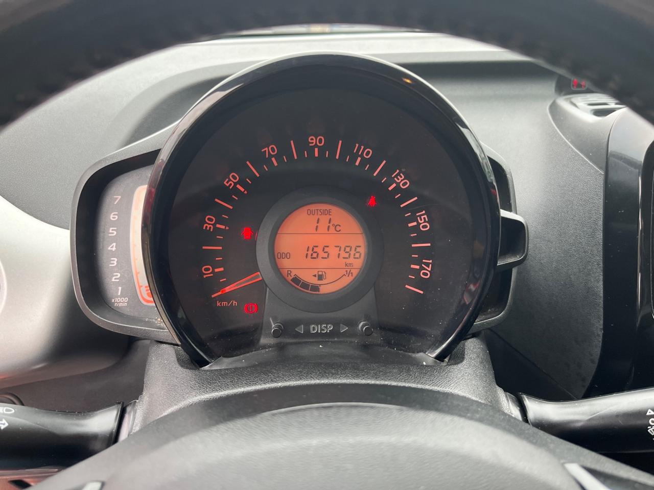 Citroen C1 2016 1.0 VTi 68 5 porte Shine