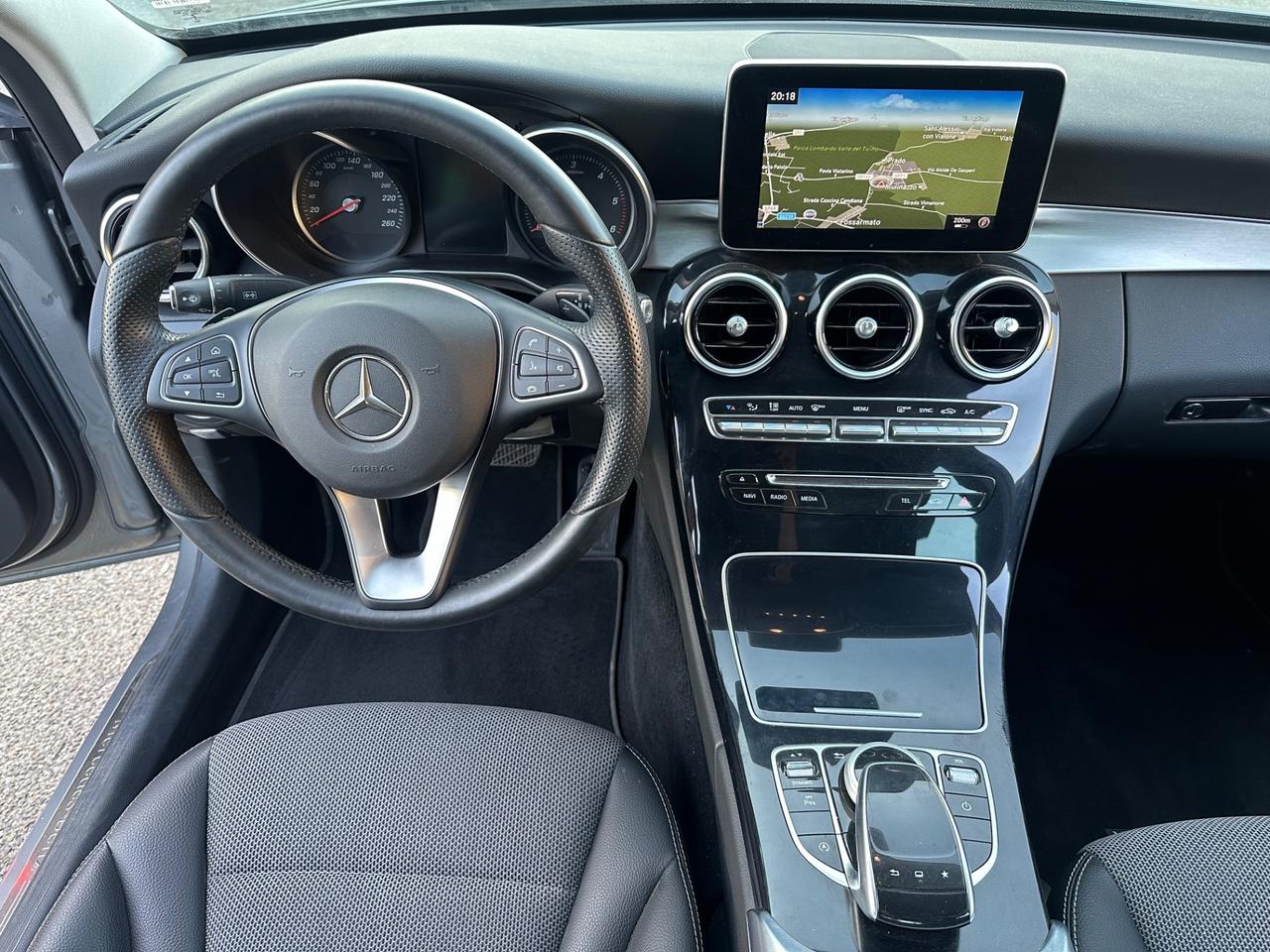 MERCEDES C 200 PREMIUM SOLO 6 MILA KM