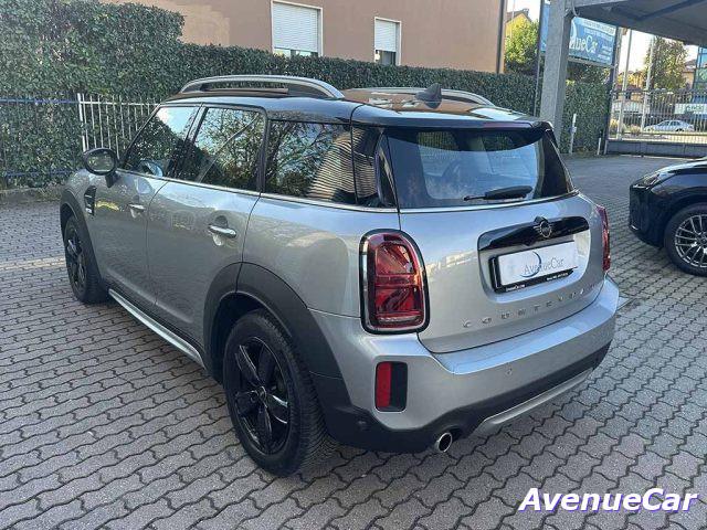 MINI Countryman Cooper Essential TELECAMERA LED CARPLAY IVA ESP.