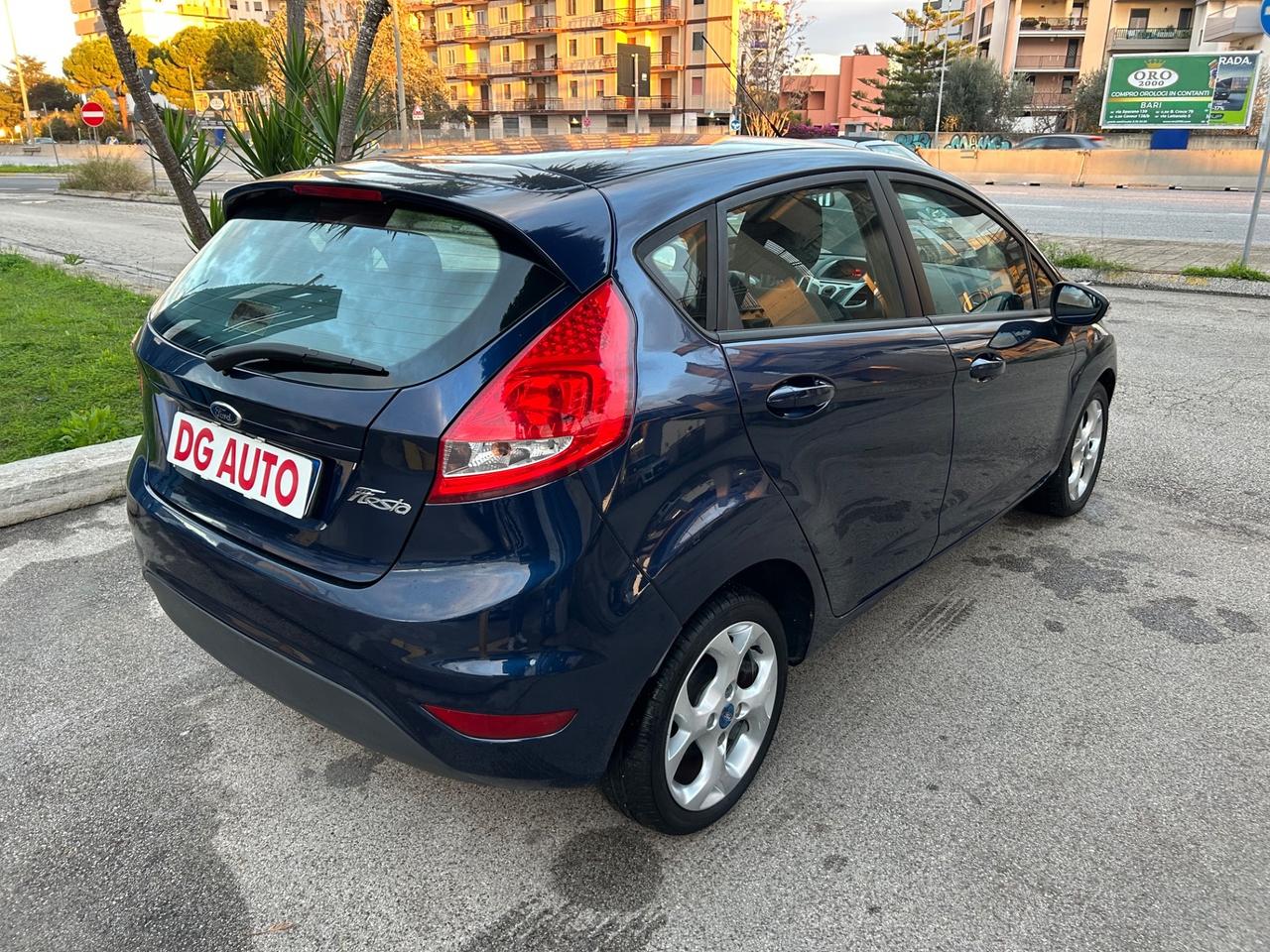 Ford Fiesta 1.2 benzina 60 cavalli 2012 89.000 km