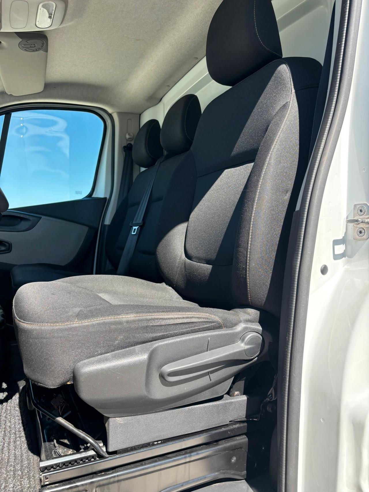 RENAULT TRAFIC - FIAT TALENTO 1.6 DCI 120 CV