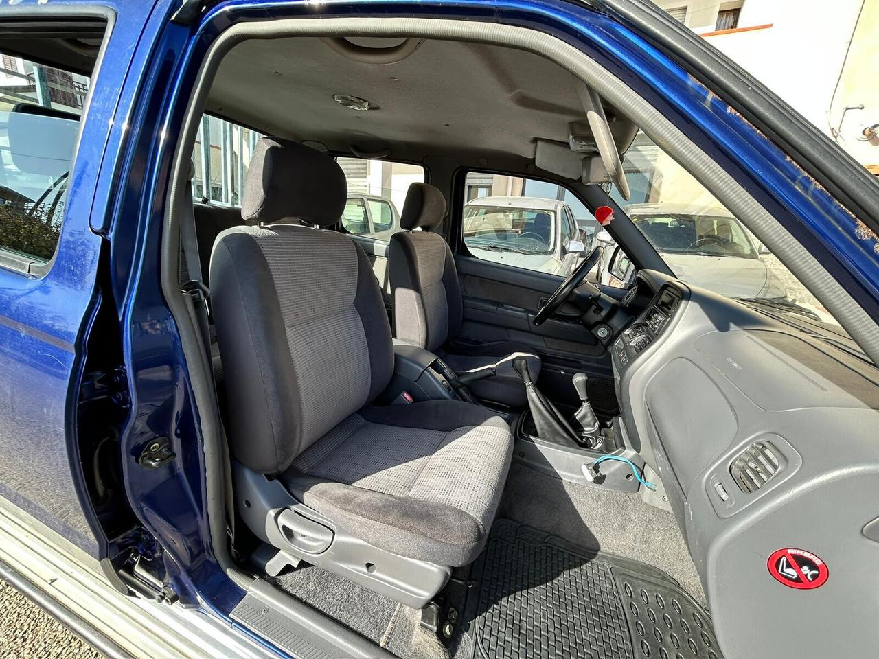 Nissan NAVARA 2.5 TD 4 porte Double Cab PICK-UP