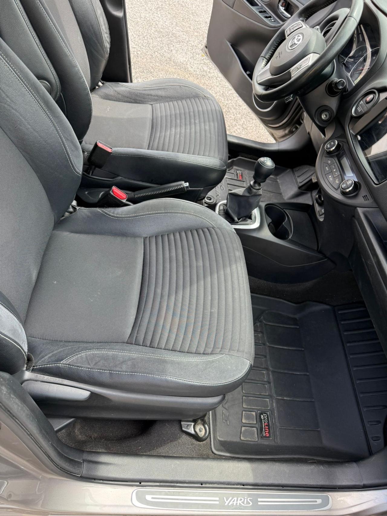Toyota Yaris 1.4 D-4D 5 porte Cool
