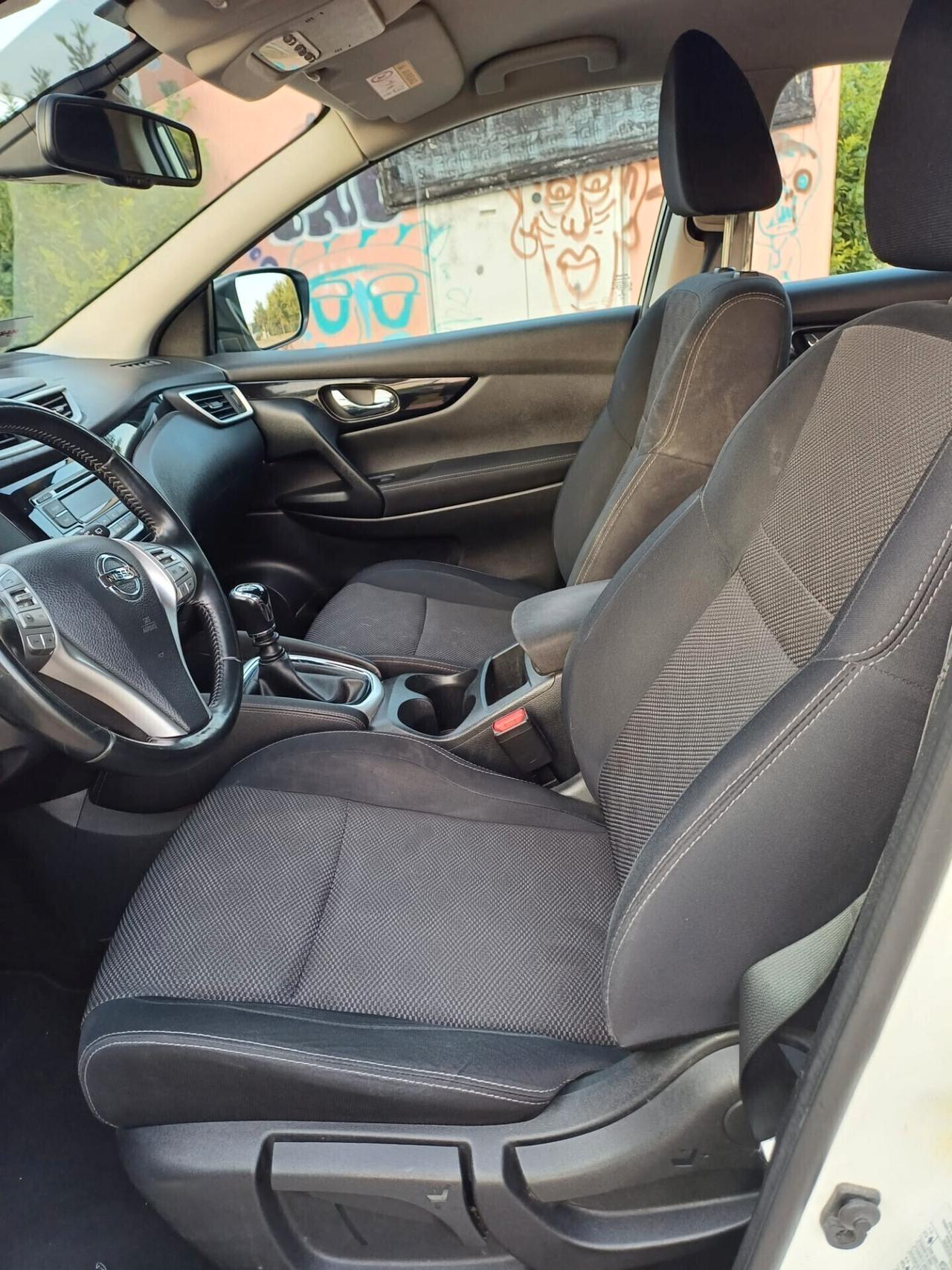 Nissan Qashqai 1.5 dCi Visia ANNO 2014