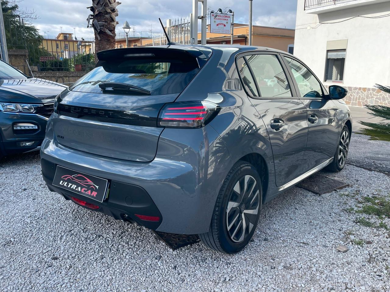 Peugeot 208 PureTech 75 Active