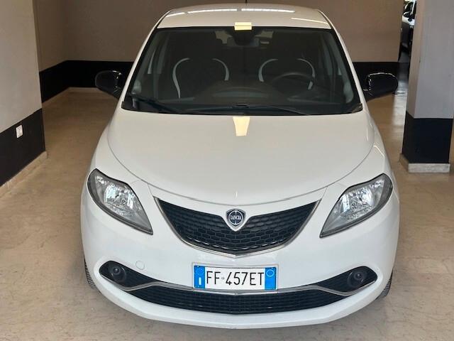 Lancia Ypsilon 1.2 69 CV GPL Ecochic VENDUTA
