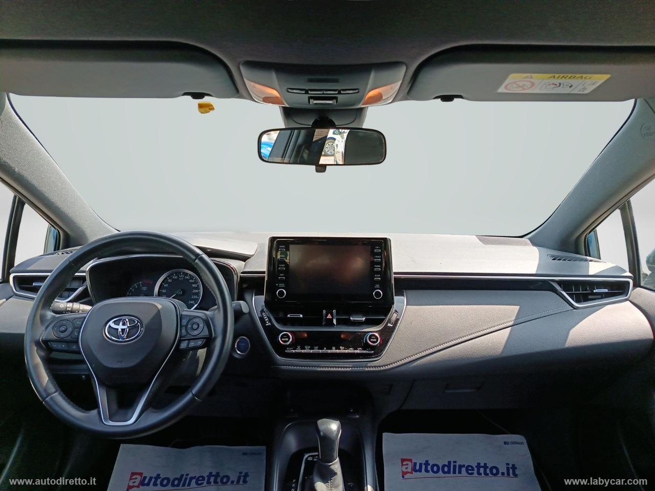 TOYOTA Corolla TS 1.8 Hybrid Business